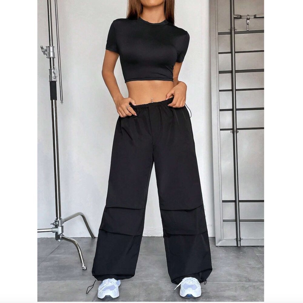 Solid Crop Tee & Drawstring Hem Pants XS